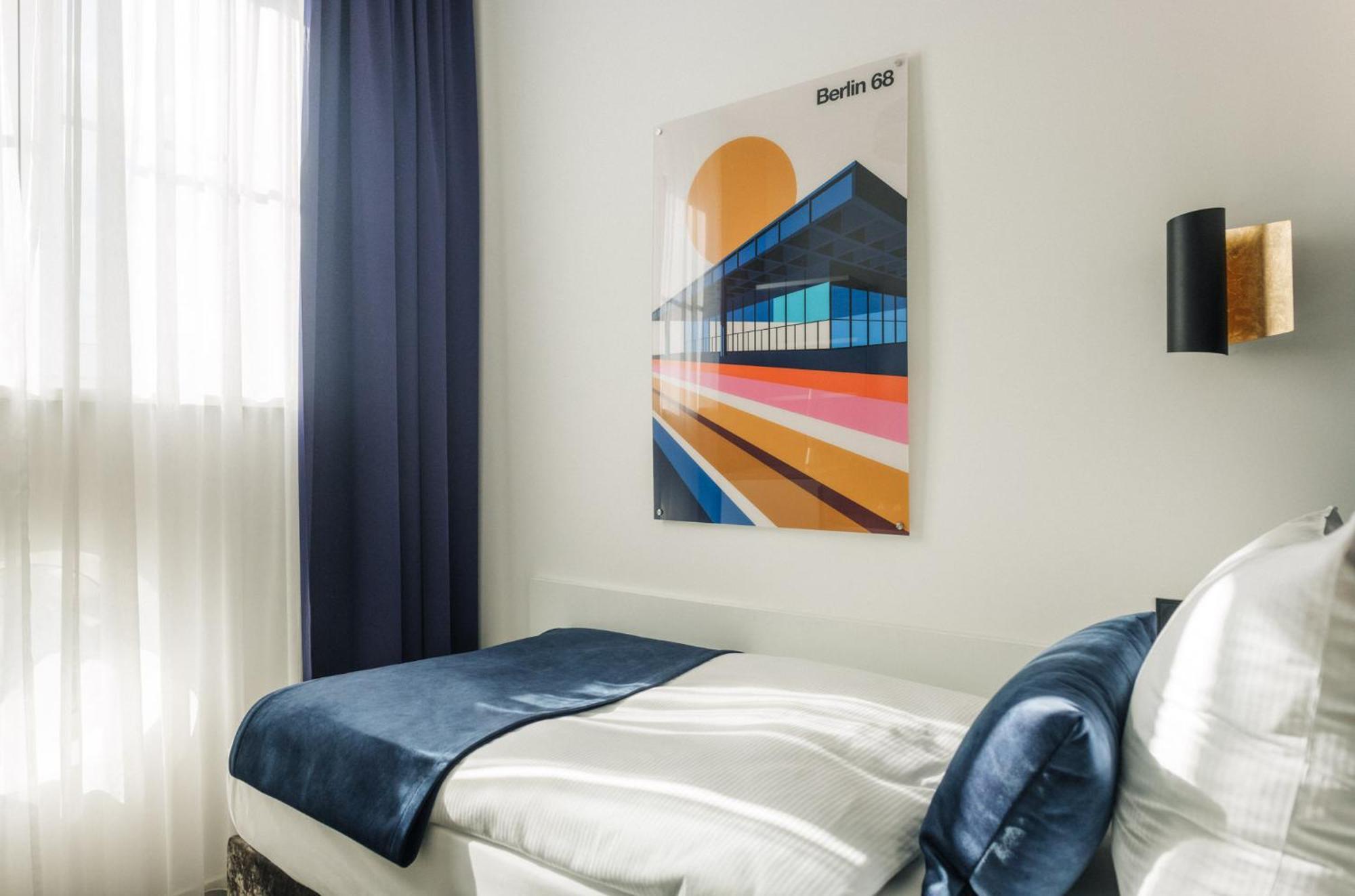 Homaris East Side Hotel Берлин Екстериор снимка