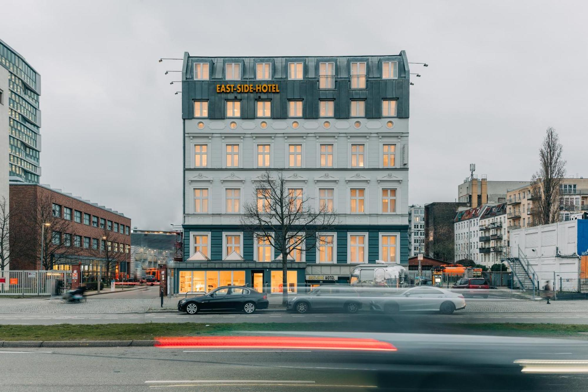 Homaris East Side Hotel Берлин Екстериор снимка