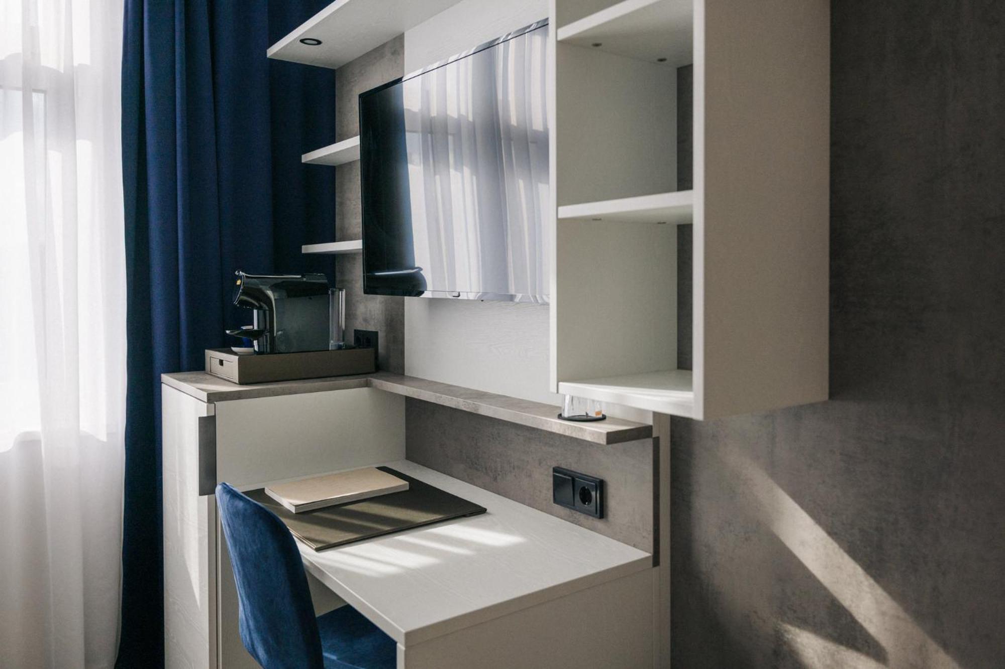 Homaris East Side Hotel Берлин Екстериор снимка