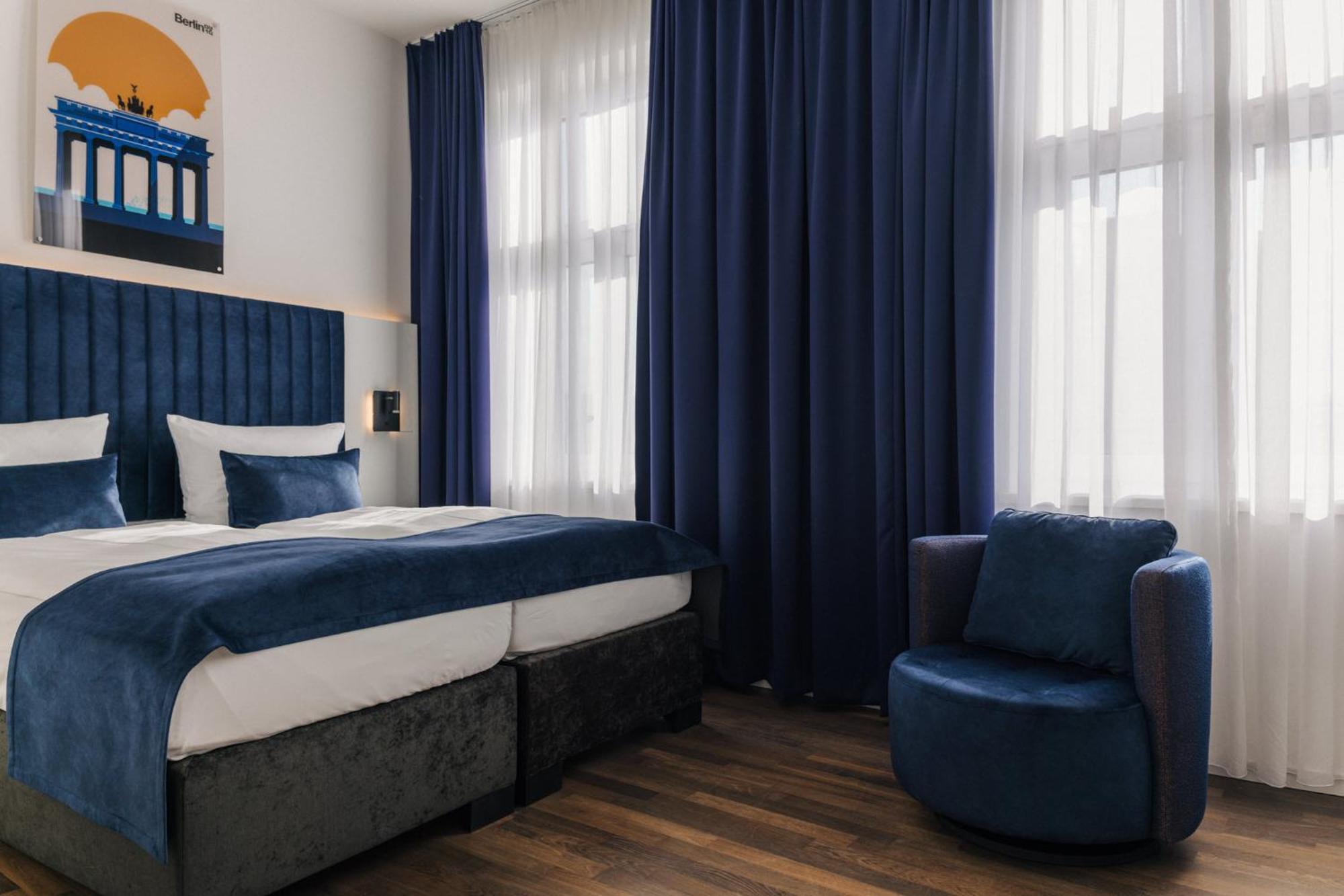 Homaris East Side Hotel Берлин Екстериор снимка